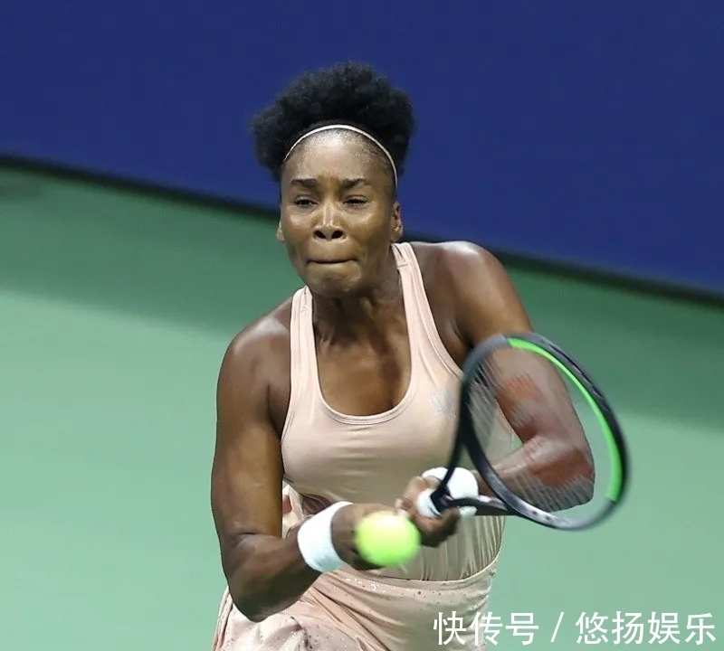 具艺术气质 具艺术气质