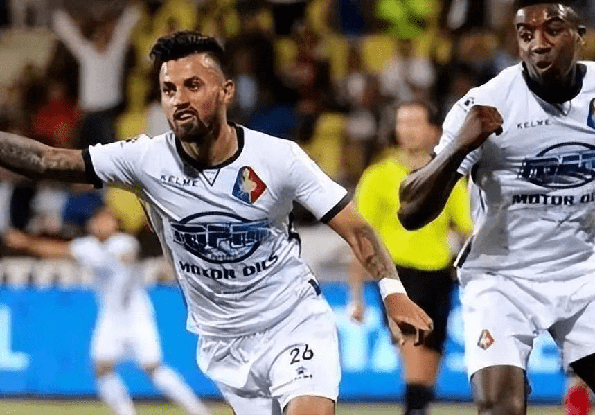 追求卓越的 追求卓越的