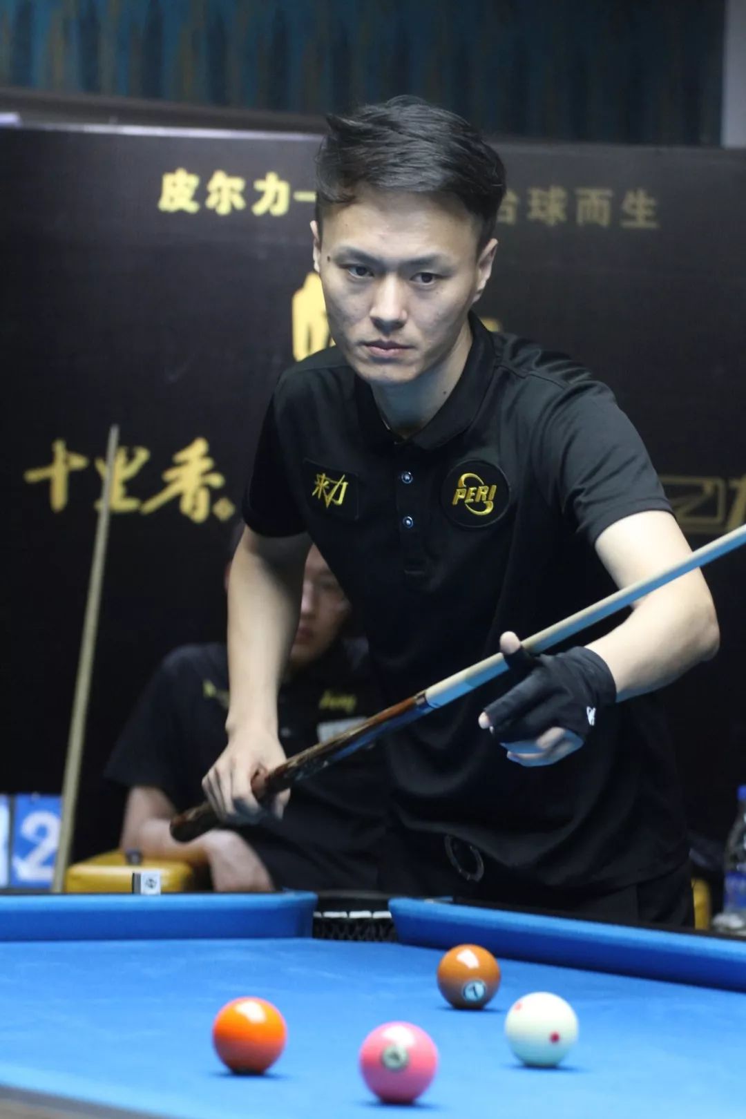 与之相比 与之相比