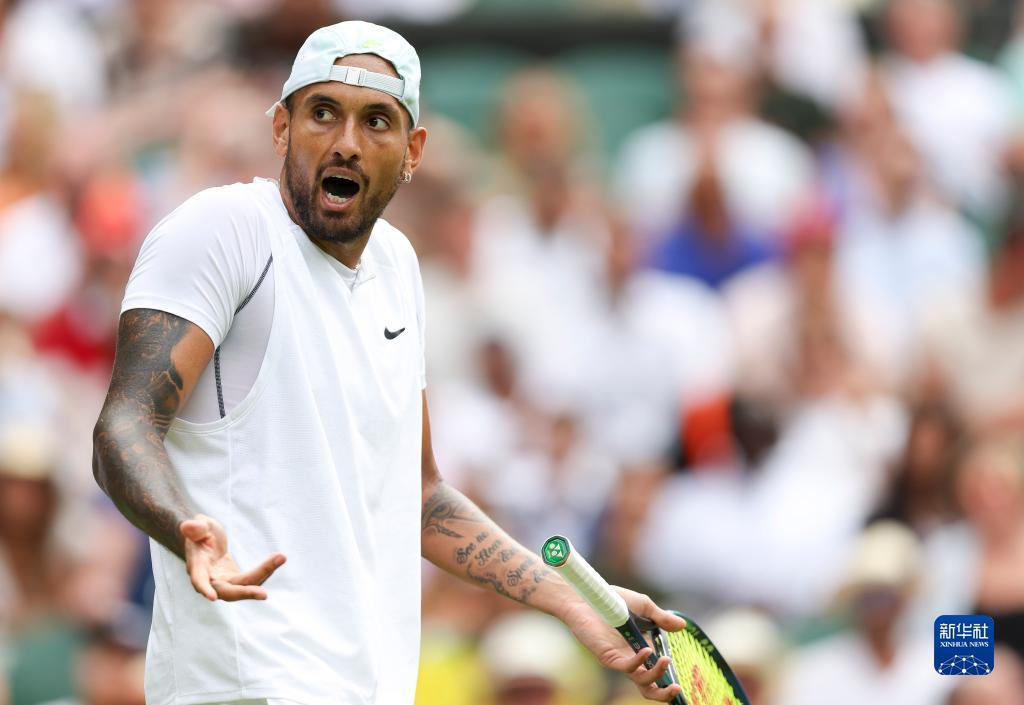 在与简彤娟 在与简彤娟